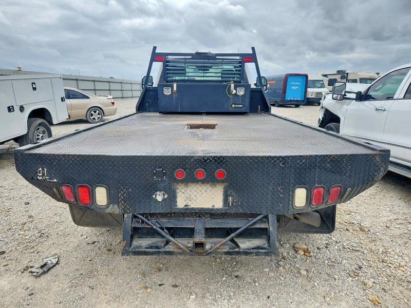 2017 Ford F550 Super Duty Flatbed Truck
