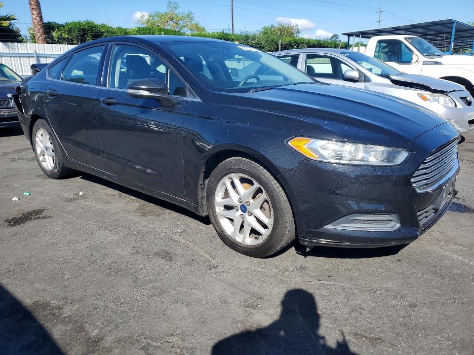 2016 Ford Fusion se