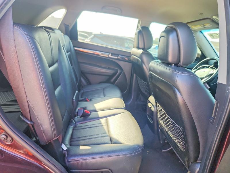 2014 KIA Sorento lx