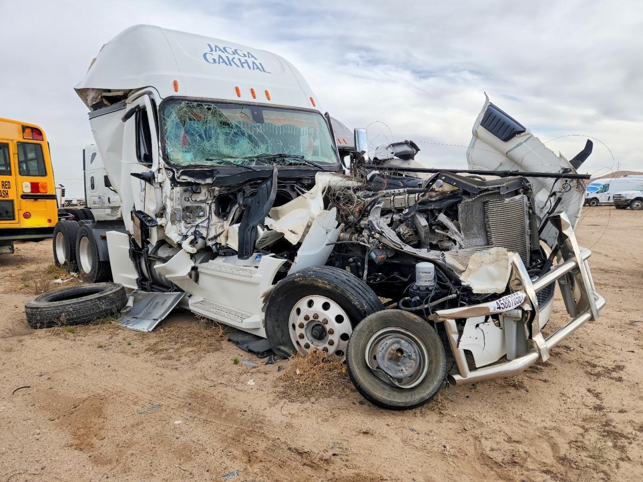 2018 Freightliner Cascadia 126