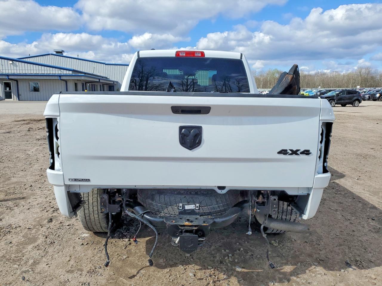 2022 Dodge RAM 1500 Classic SLT