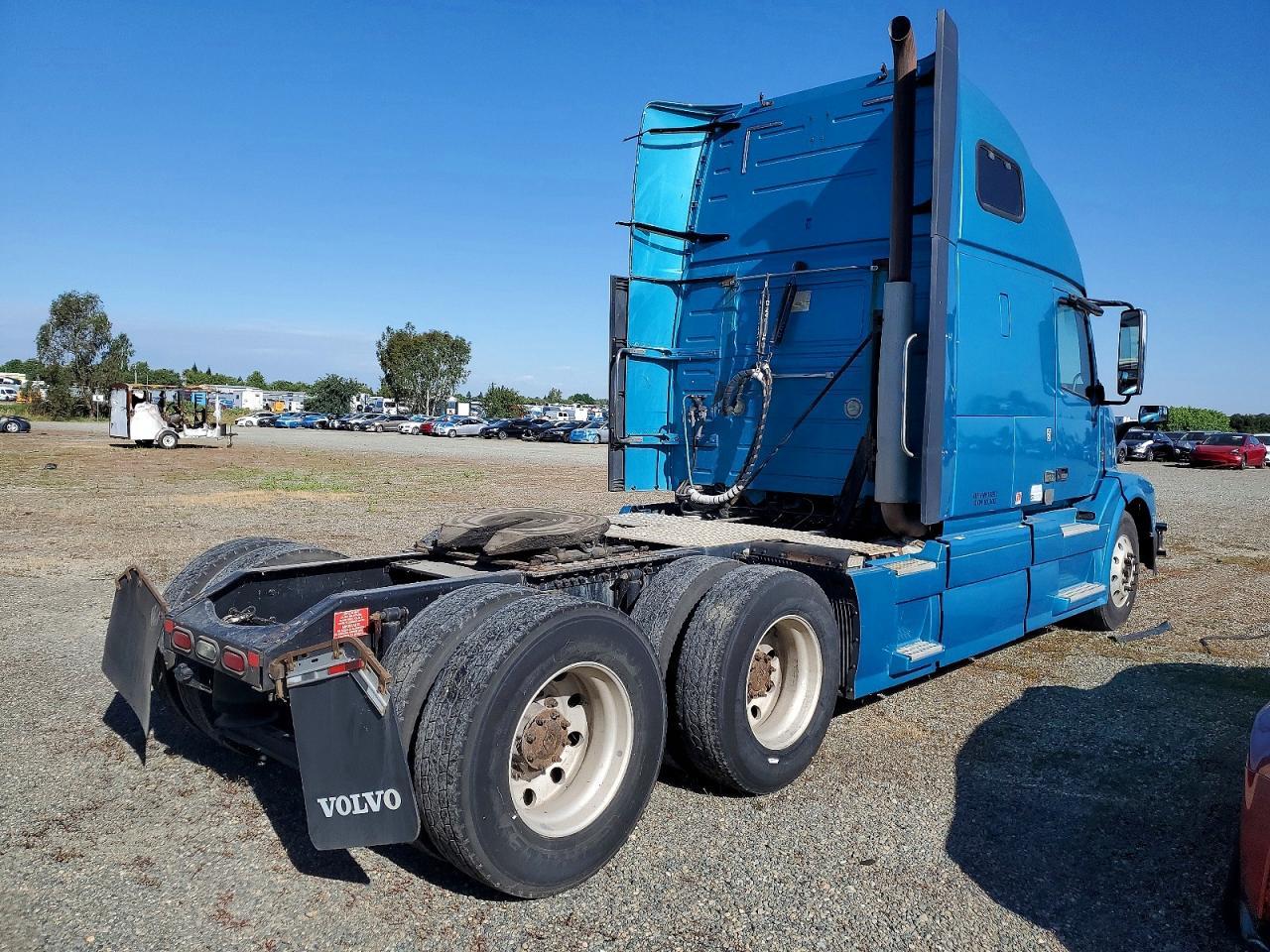 2015 Volvo VN VNL