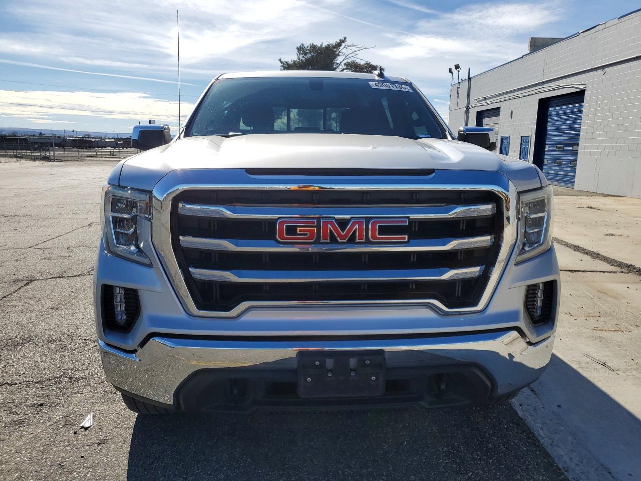 2021 GMC Sierra K1500 SLE