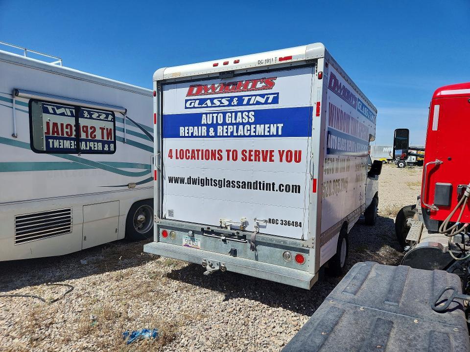 2008 Ford E450 BOX Truck