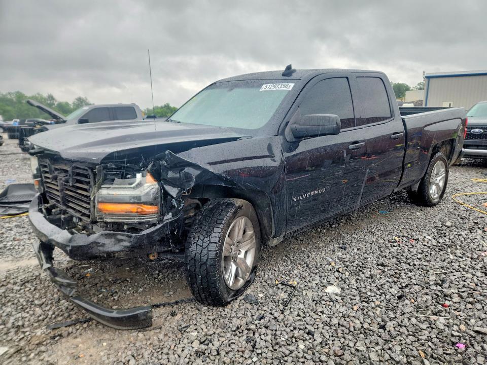 2018 Chevrolet Silverado K1500 Custom