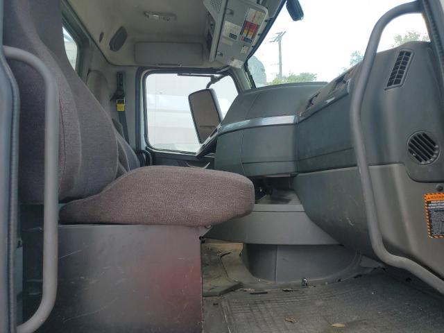 2022 Volv O VNL Semi Truck