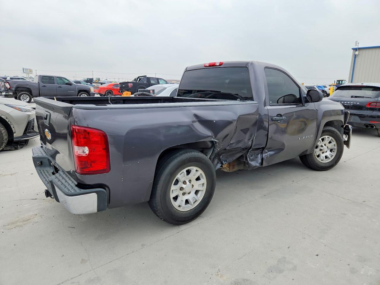 2011 Chevrolet Silverado C1500