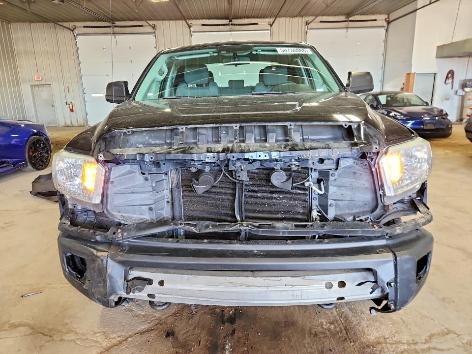 2014 Toyota Tundra SR