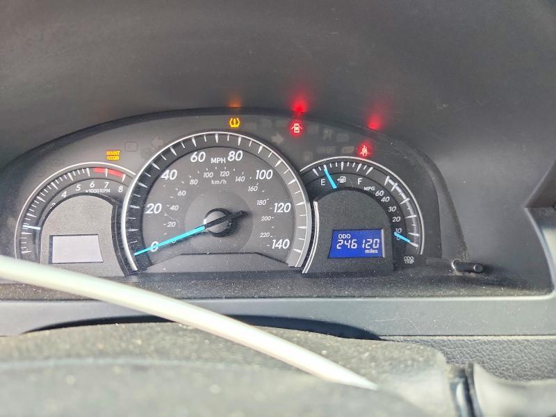 2012 Toyota Camry le