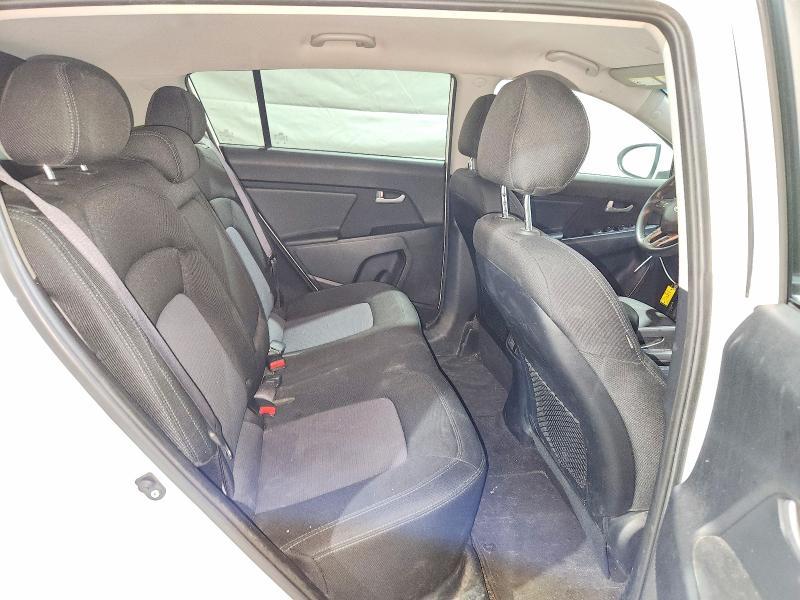 2015 KIA Sportage lx