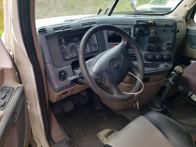 2016 Freigliner 2016 Freightliner Cascadia 125