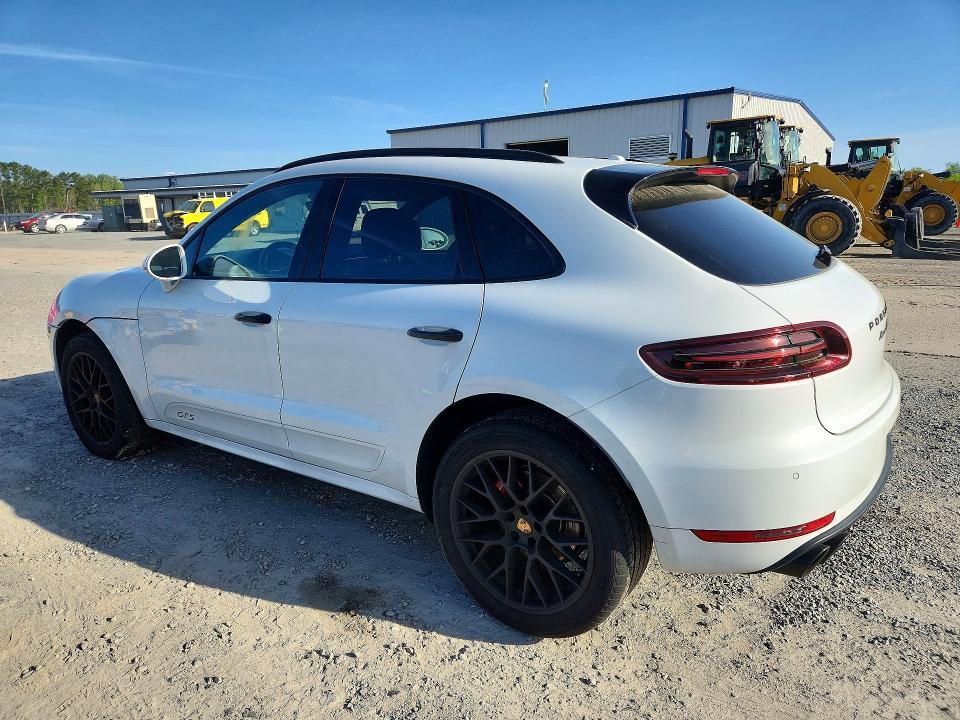 2018 Porsche Macan gts