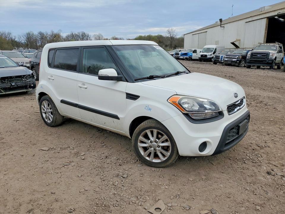 2012 KIA Soul +