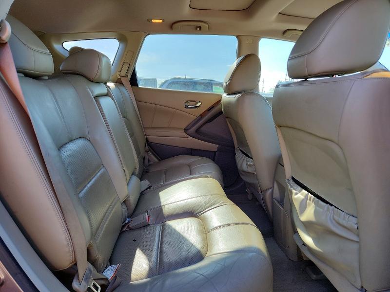 2011 Nissan Murano s
