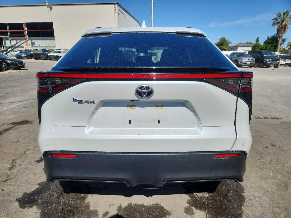 2023 Toyota Bz4x xle