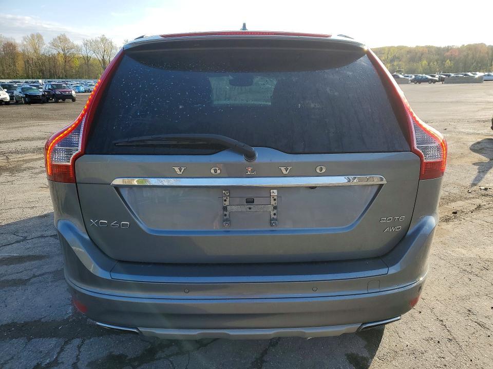 2016 Volvo Xc60 T6 Premier
