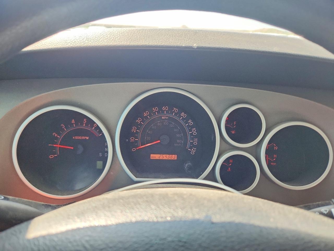 2010 Toyota Tundra Grade
