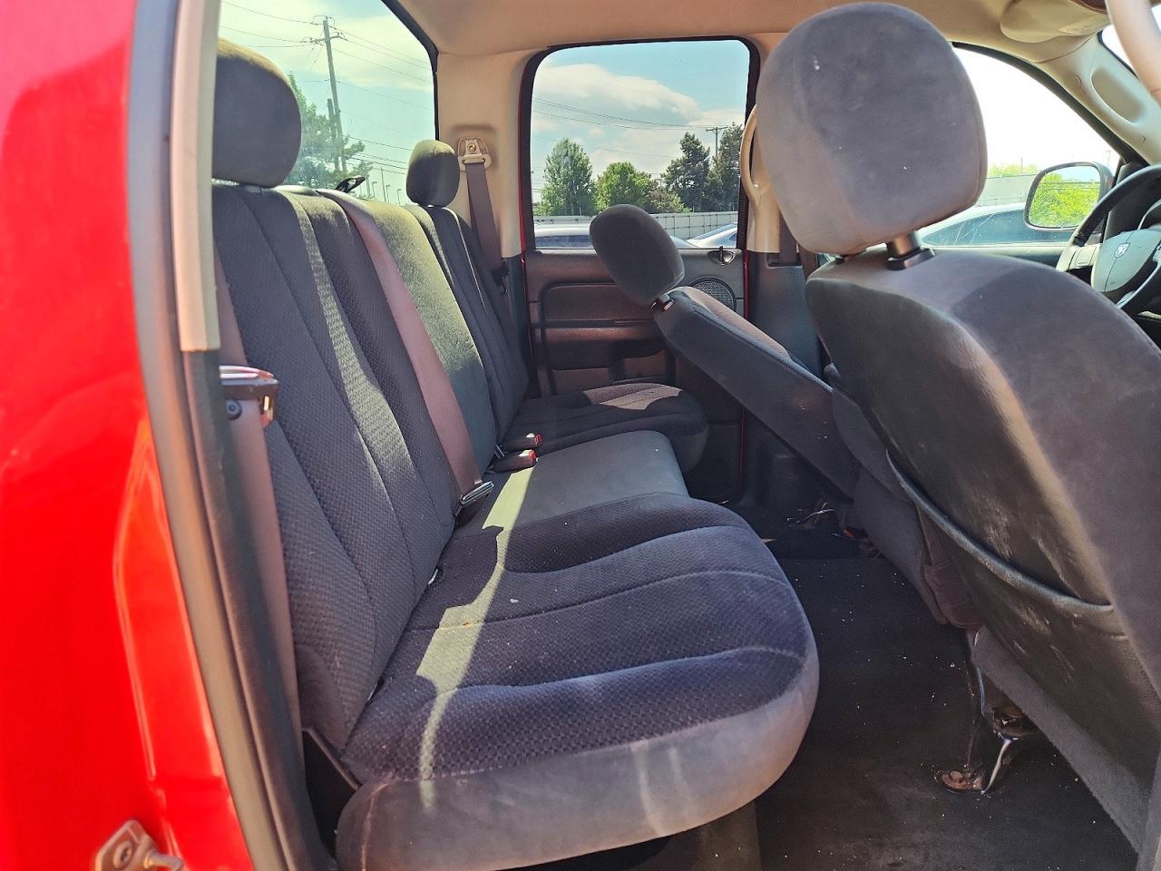 2005 Dodge RAM 1500 ST