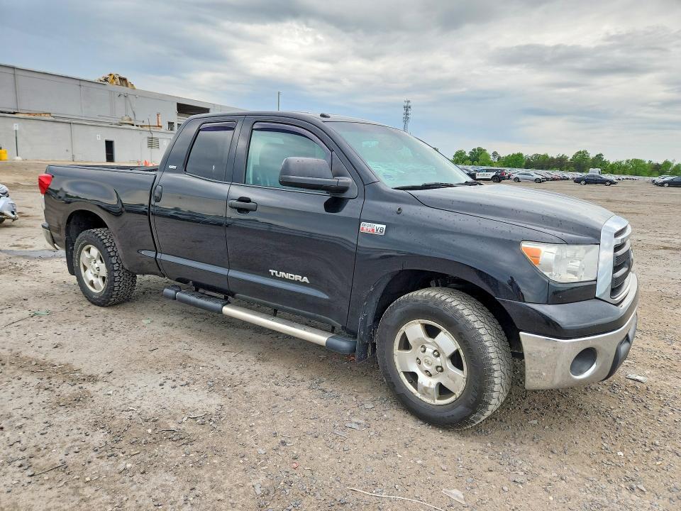 2012 Toyota Tundra Double cab SR5