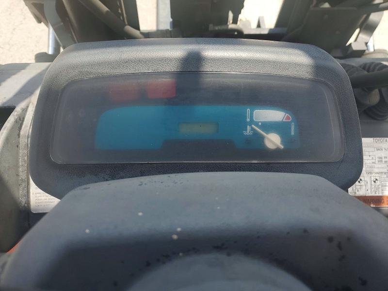 2020 Toyota 7FGCU20-Forks