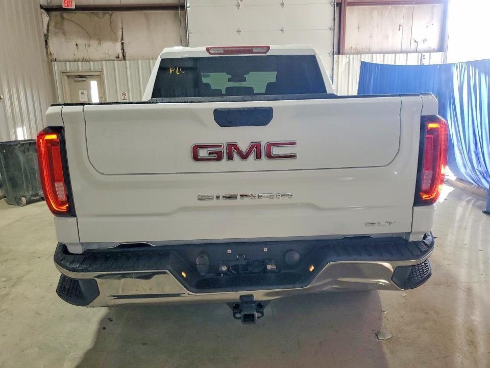 2026 GMC Sierra K1500 SLT