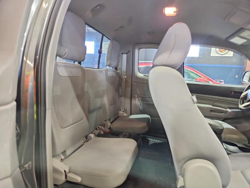 2014 Toyota Tacoma Base