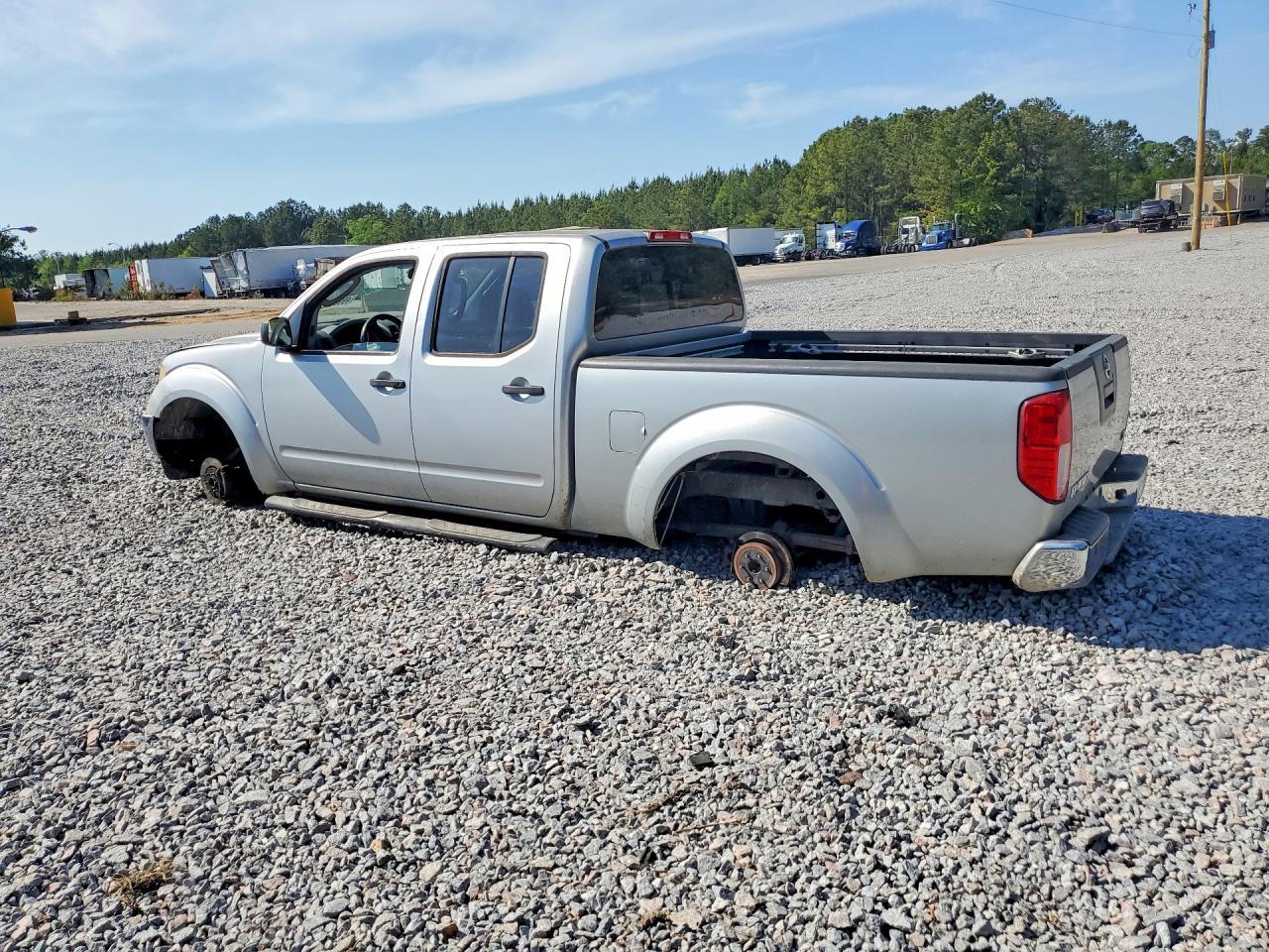 2008 Nissan Frontier SE V6
