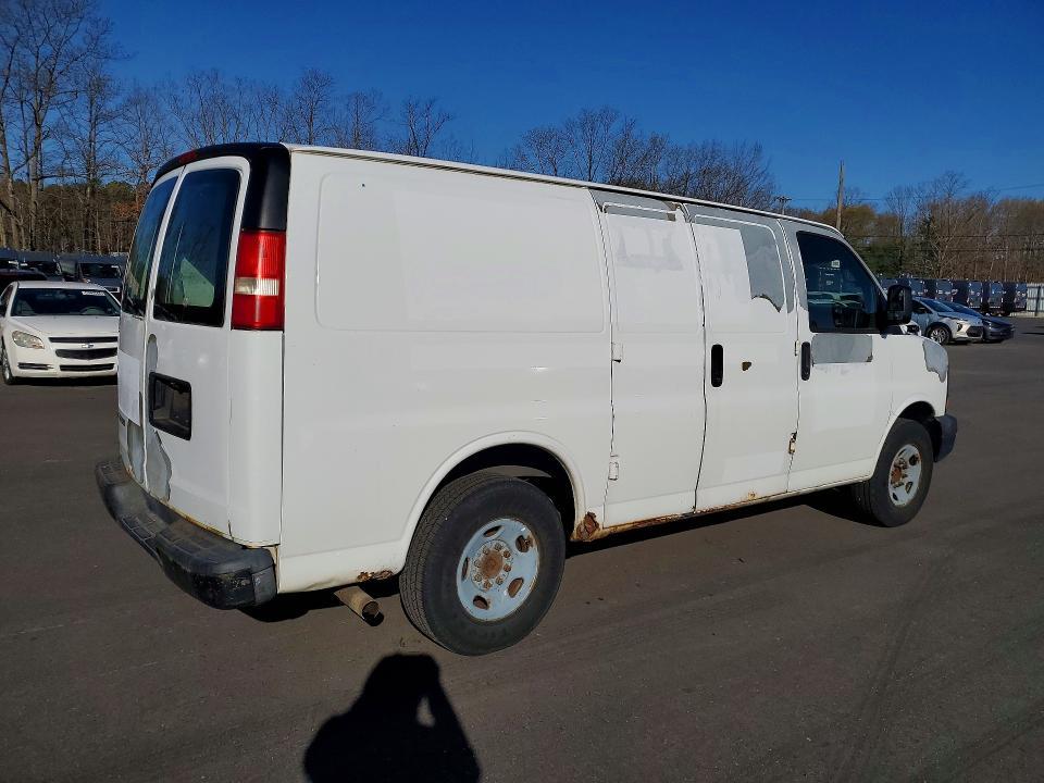 2008 Chev Express G2500
