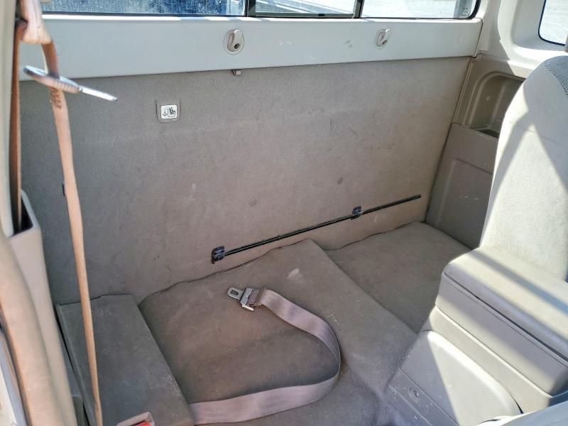 2004 Nissan Frontier King cab xe