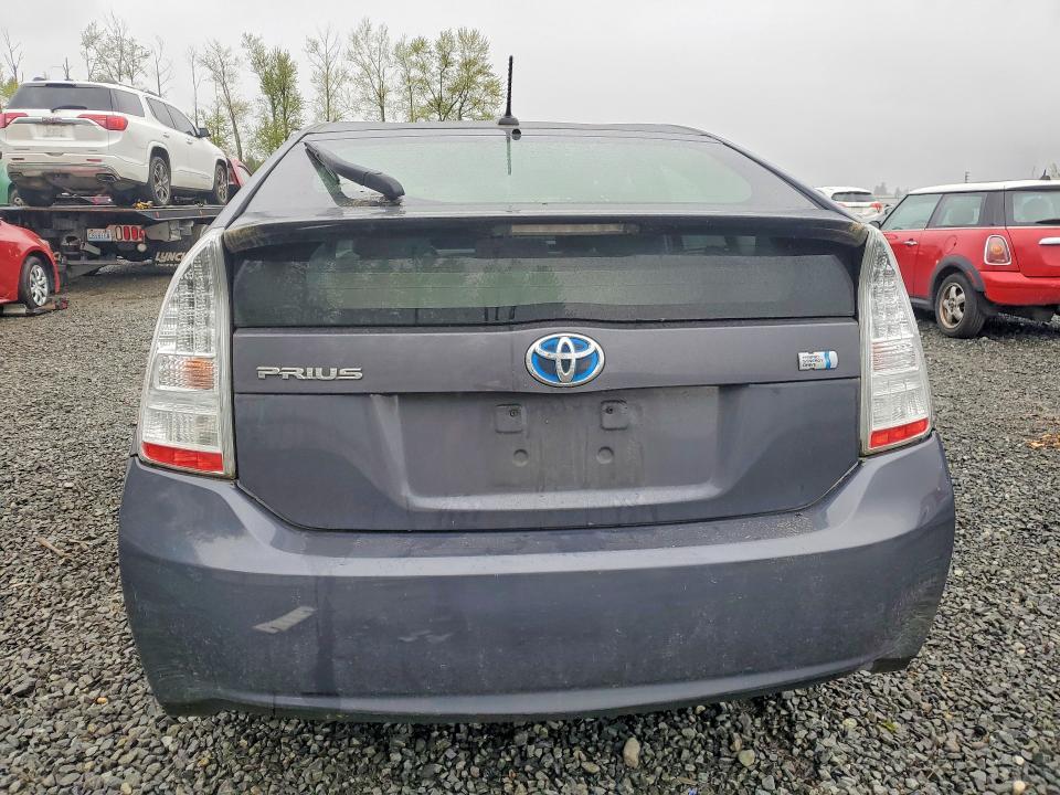 2010 Toyota Prius ii