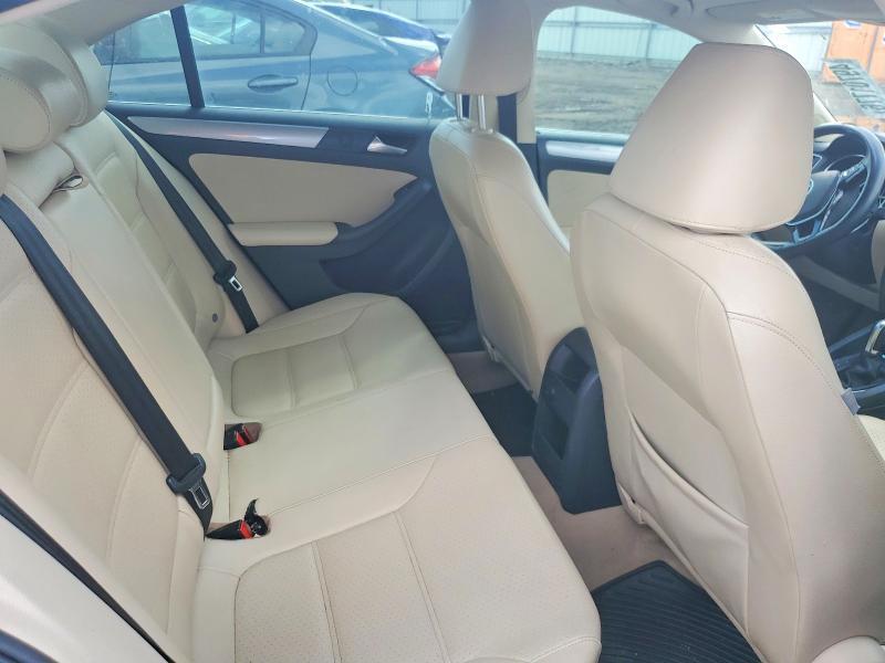 2016 Volkswagen Jetta se