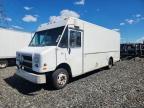 1999 Freightliner MT45G Delivery Truck