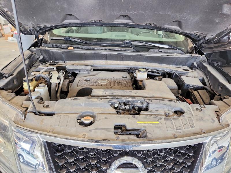 2014 Nissan Pathfinder sl