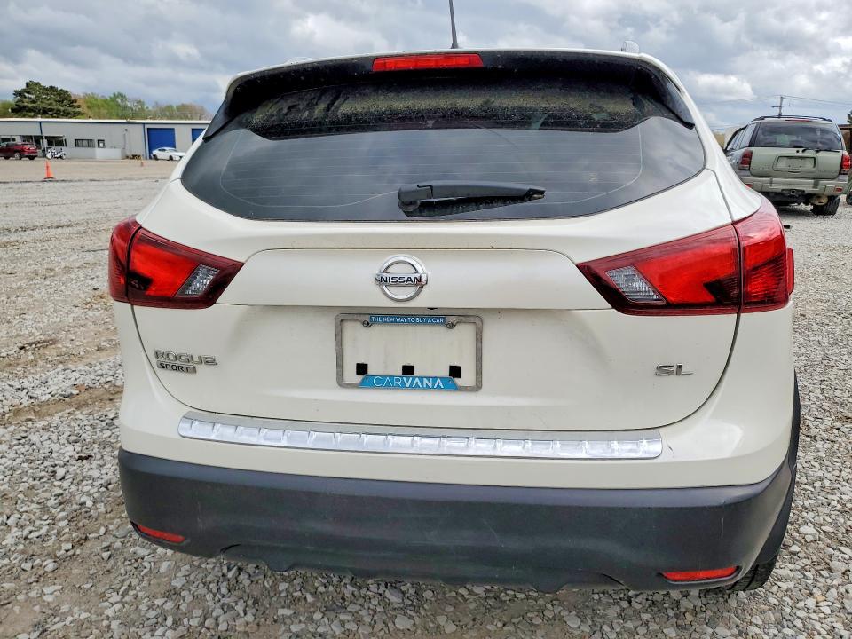 2017 Nissan Rogue Sport sl