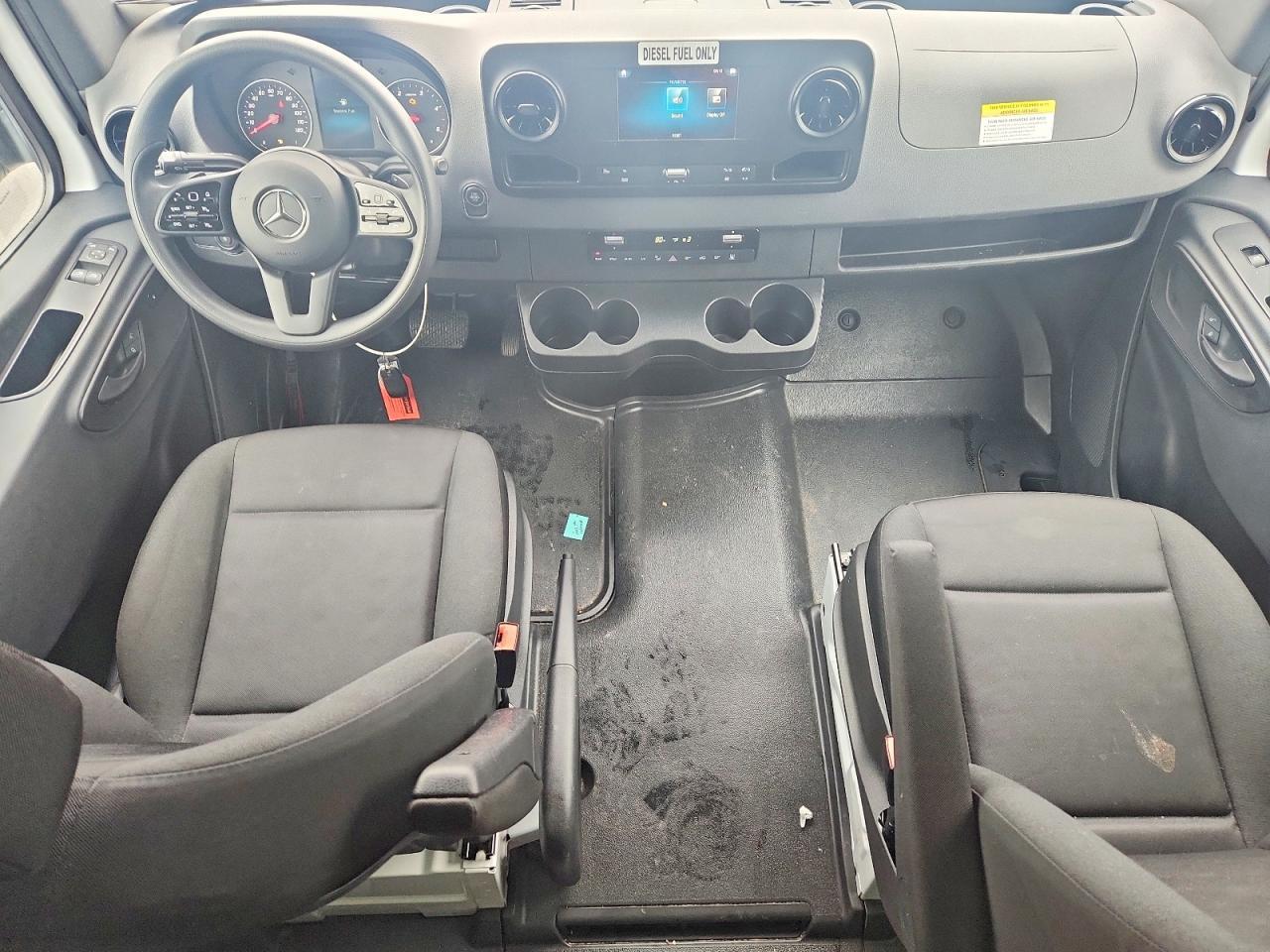 2024 Mercedes-Benz Sprinter 2500
