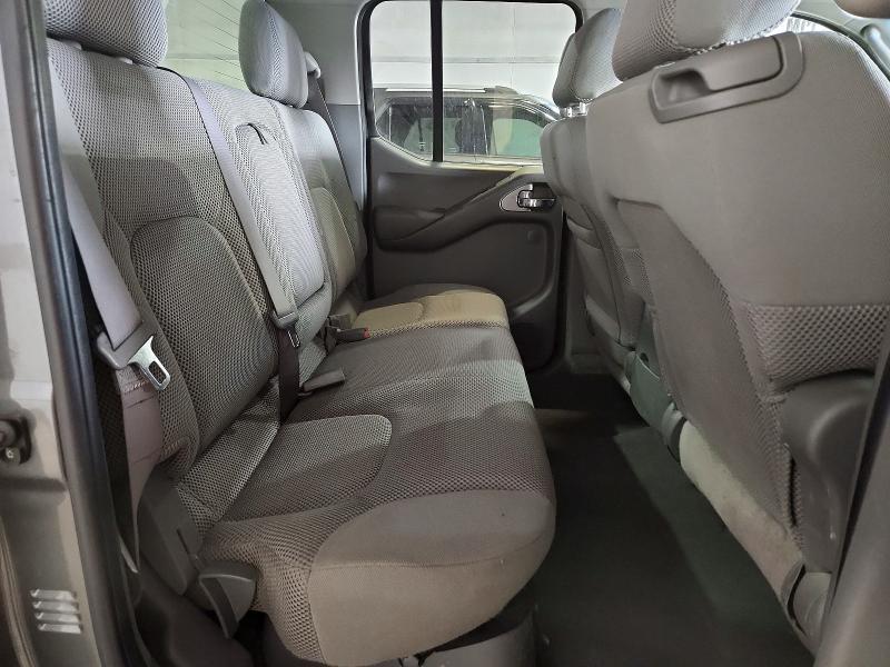 2006 Nissan Frontier SE