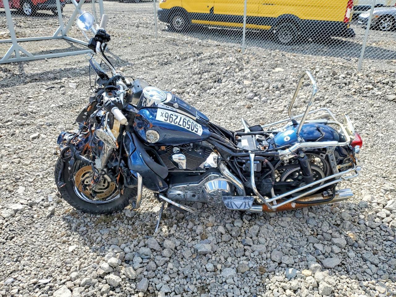2004 Harley-Davidson Flhtcui