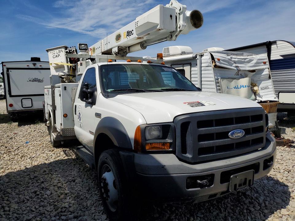 2006 Ford F550 Super