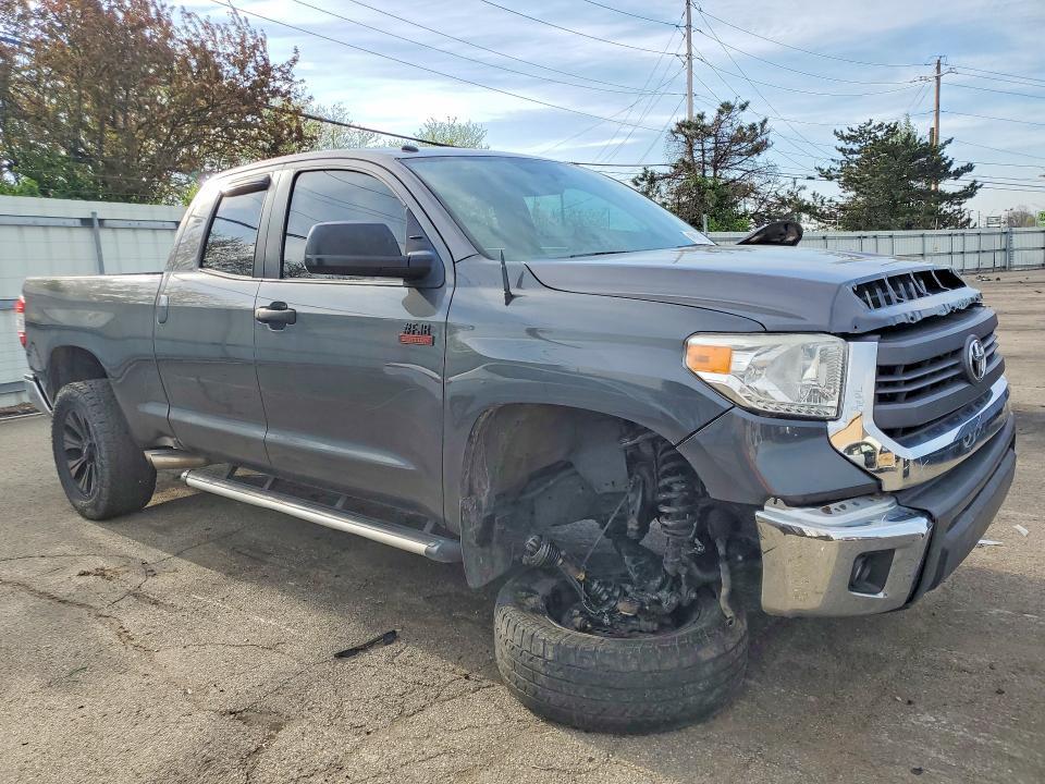 2015 Toyota Tundra SR