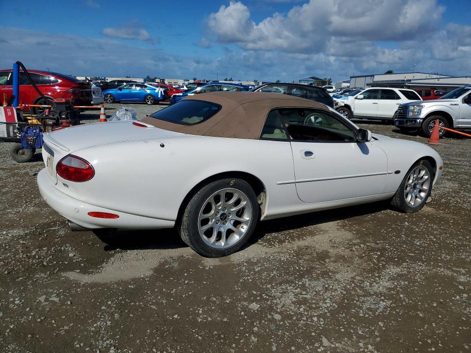 2002 Jaguar XKR