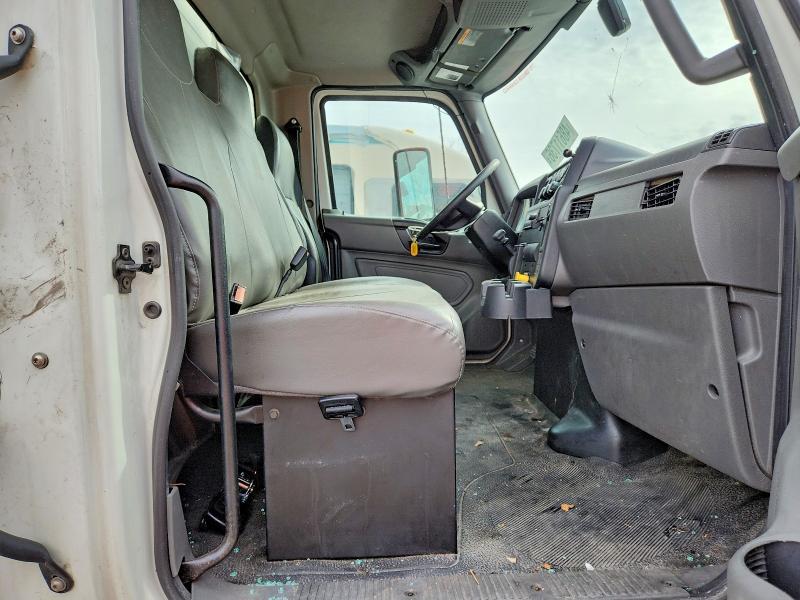 2025 International MV607-BOX Truck