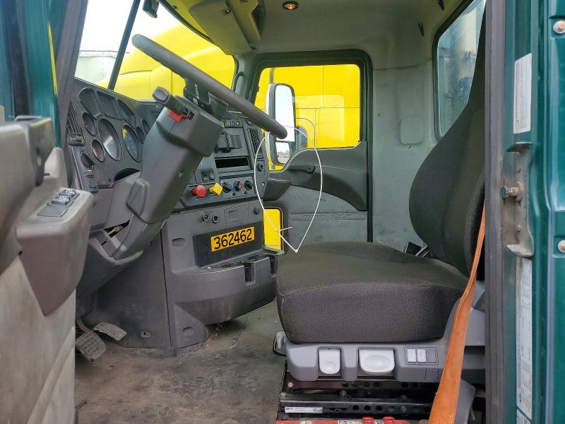 2017 Mack CXU612 Semi Truck