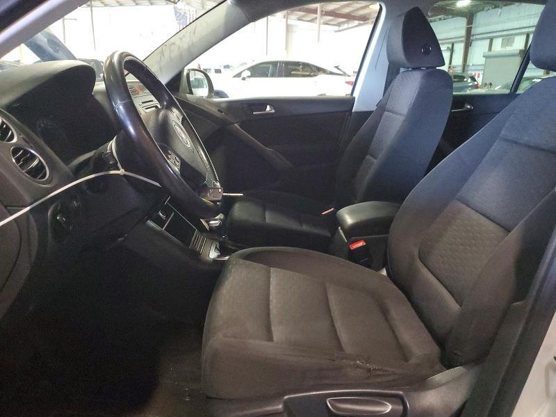 2009 Volkswagen Tiguan s