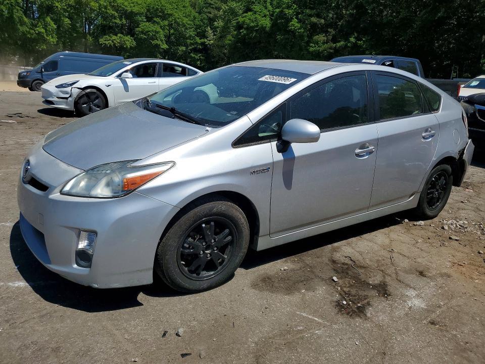 2010 Toyota Prius iii