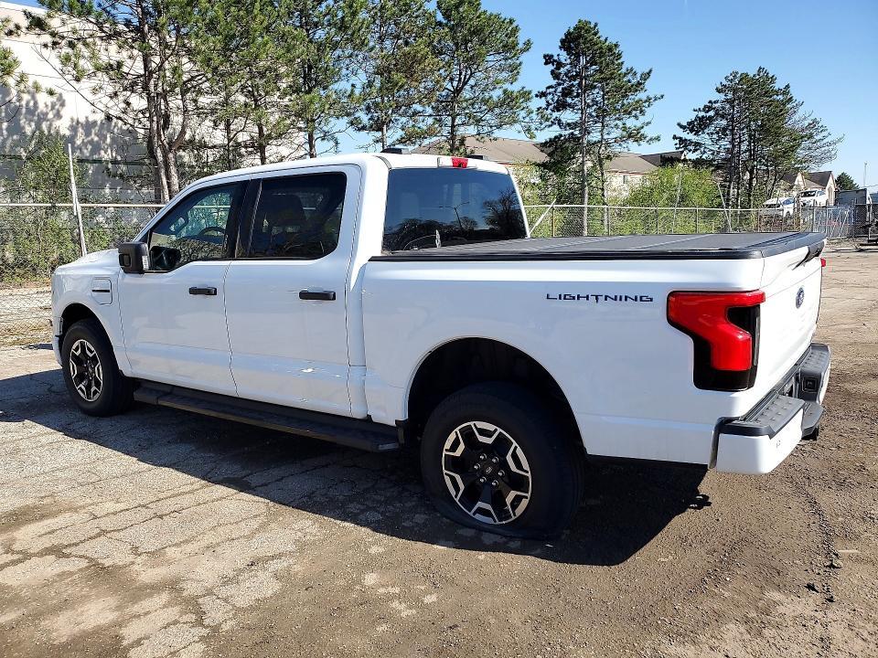 2022 Ford F150 Lightning PRO