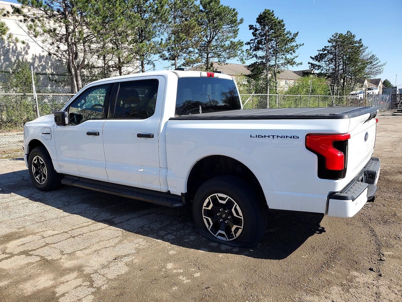 2022 Ford F150 Lightning PRO