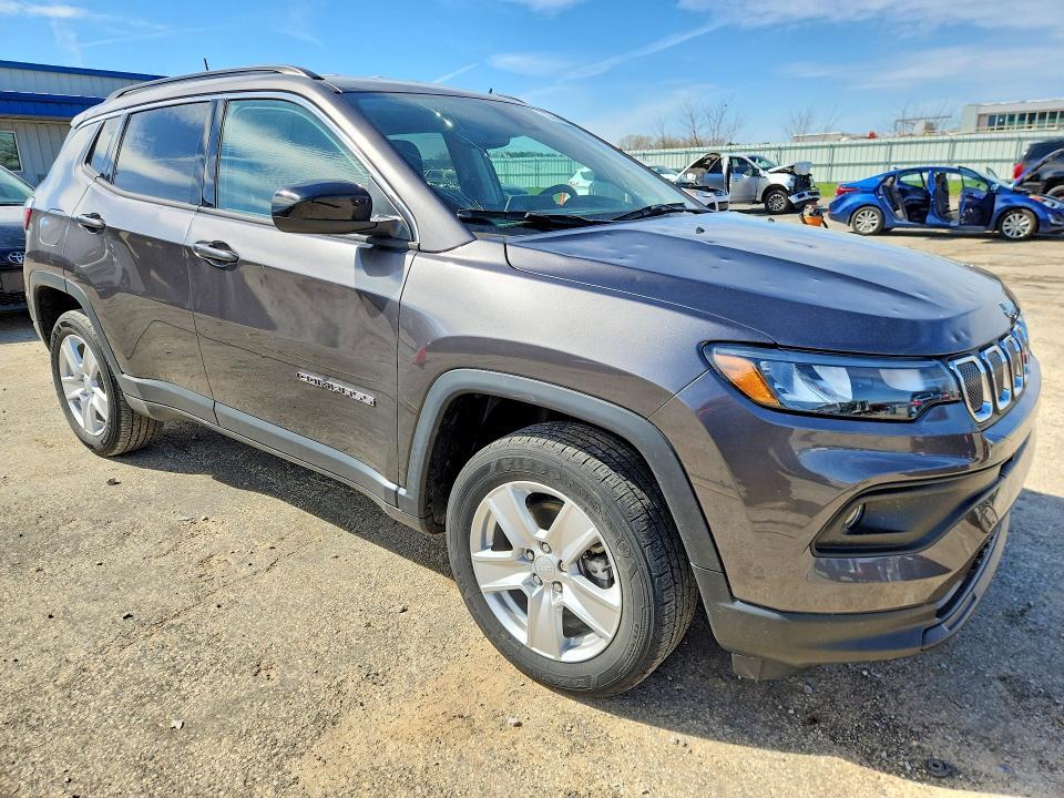 2022 Jeep Compass Latitude