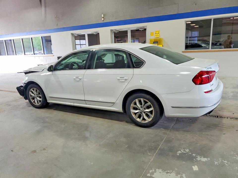 2016 Volkswagen Passat s