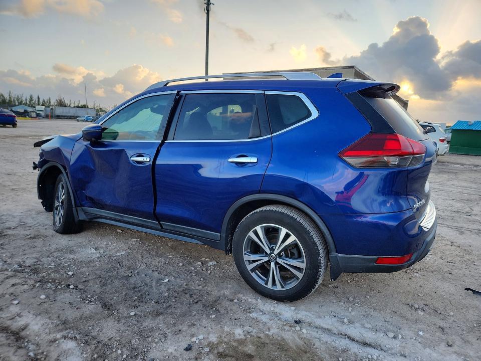 2019 Nissan Rogue sv