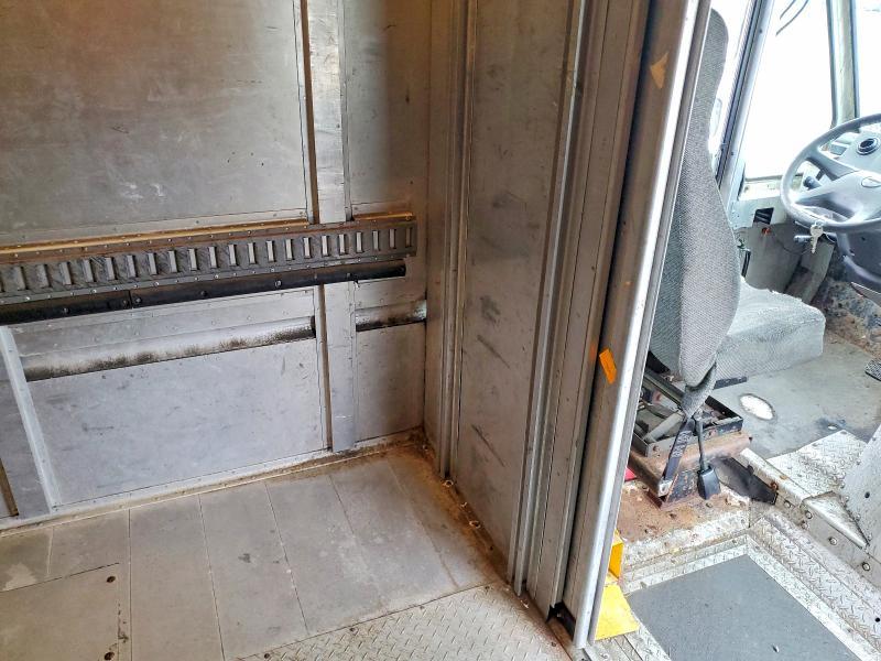 2010 Freightliner Chassis M Line WALK-IN Van